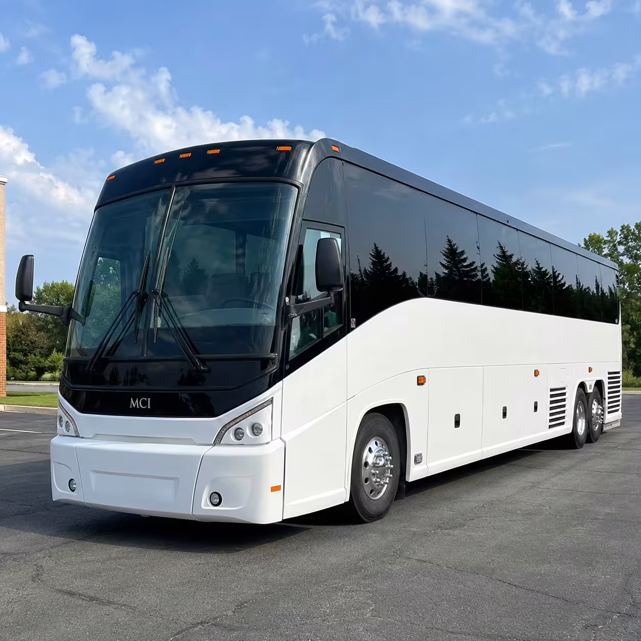 corporate employee shuttle buses for tuscaloosa businesses