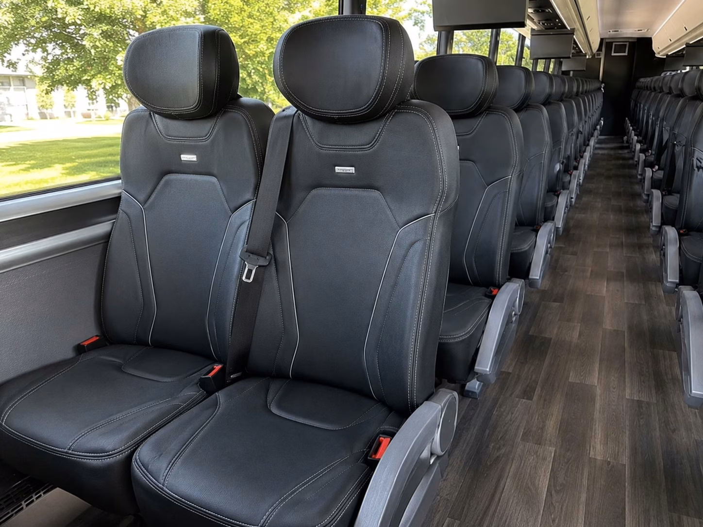 does the day of the week change what a bus costs in tuscaloosa alabama