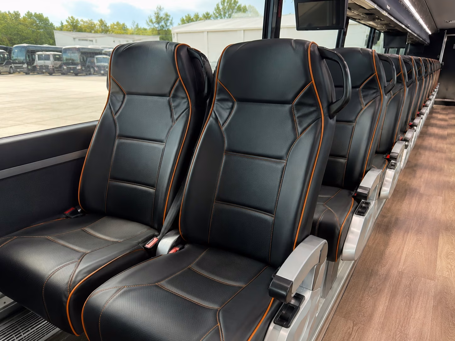 easily rent tuscaloosa party buses for bachelorette parties
