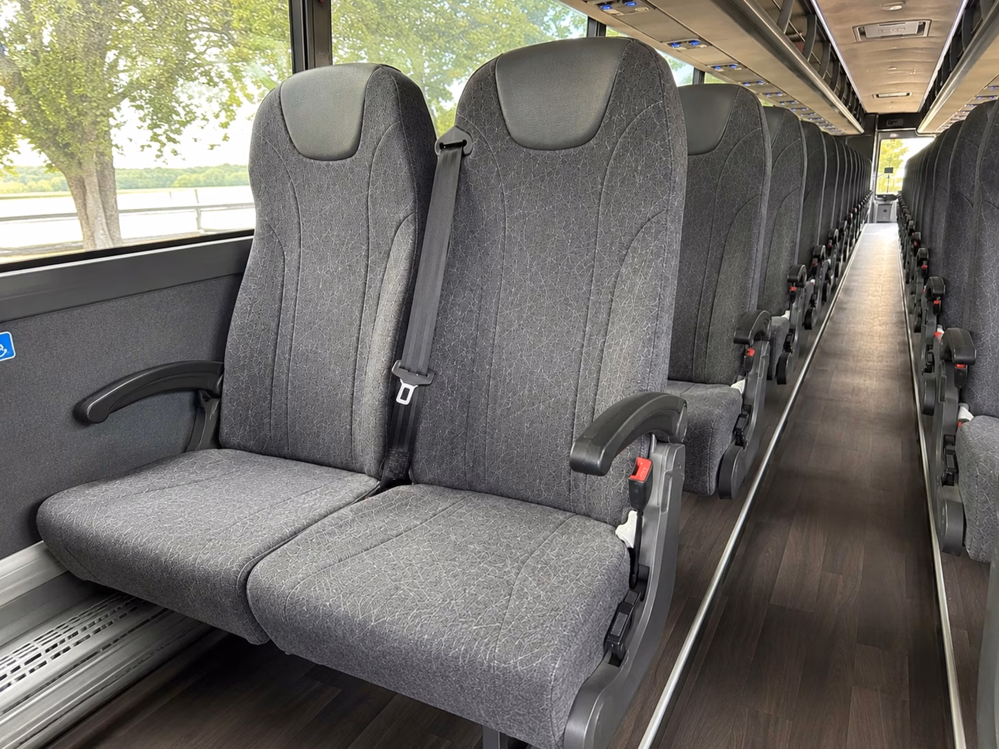 mercedes benz amphitheater charter bus rentals in tuscaloosa