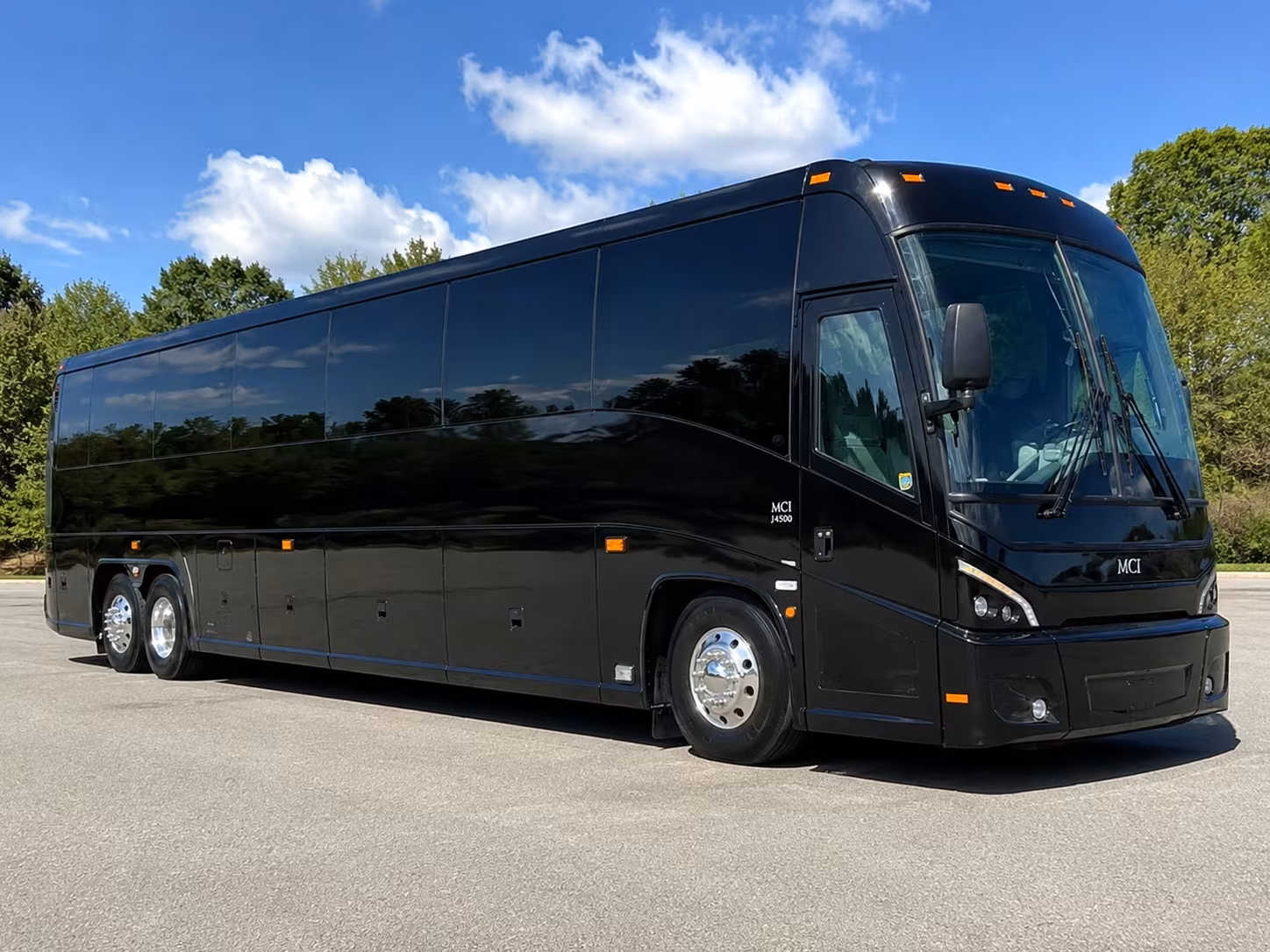 minibus rentals for smaller tuscaloosa prom groups