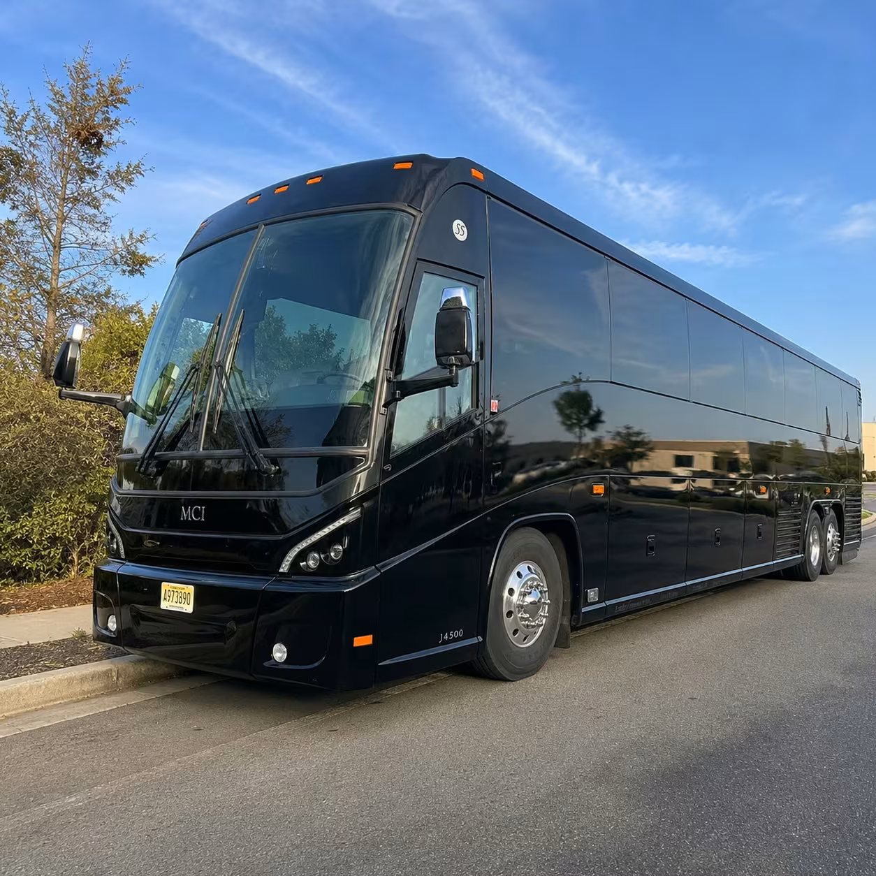 shuttle buses for sunday services and weekly church runs in tuscaloosa