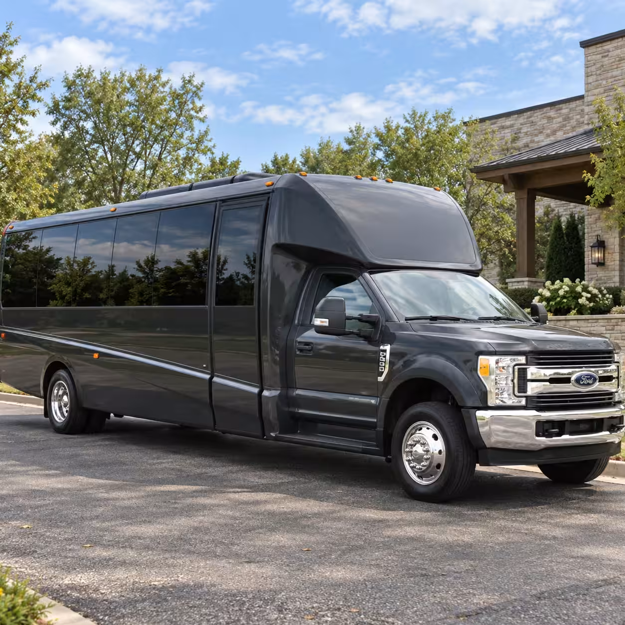 tuscaloosa 20 passenger minibus rental