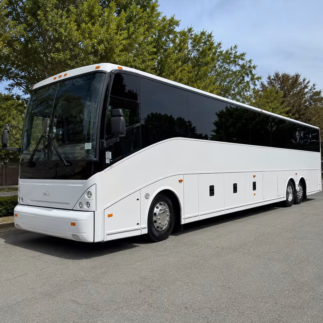 you can find and book employee transportation in tuscaloosa and any nearby city