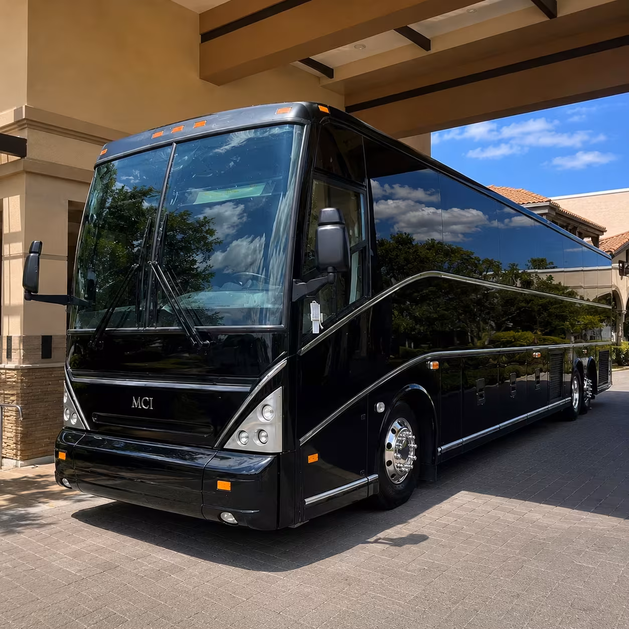 you can find and book private event transportation in tuscaloosa and any nearby city